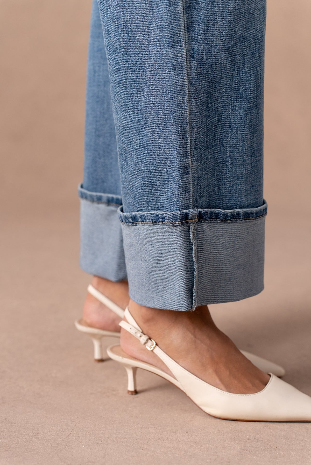 Jean wide leg retroussé