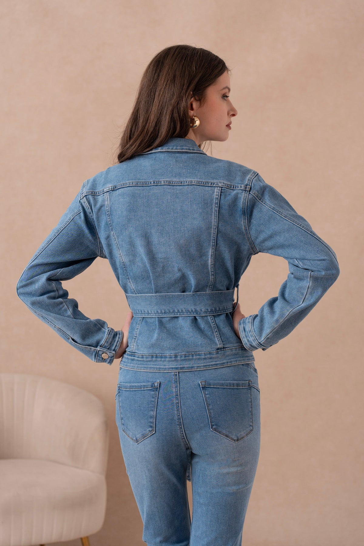 Veste en jean avec ceinture