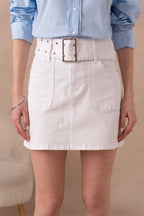 Jupe en jean avec ceinture