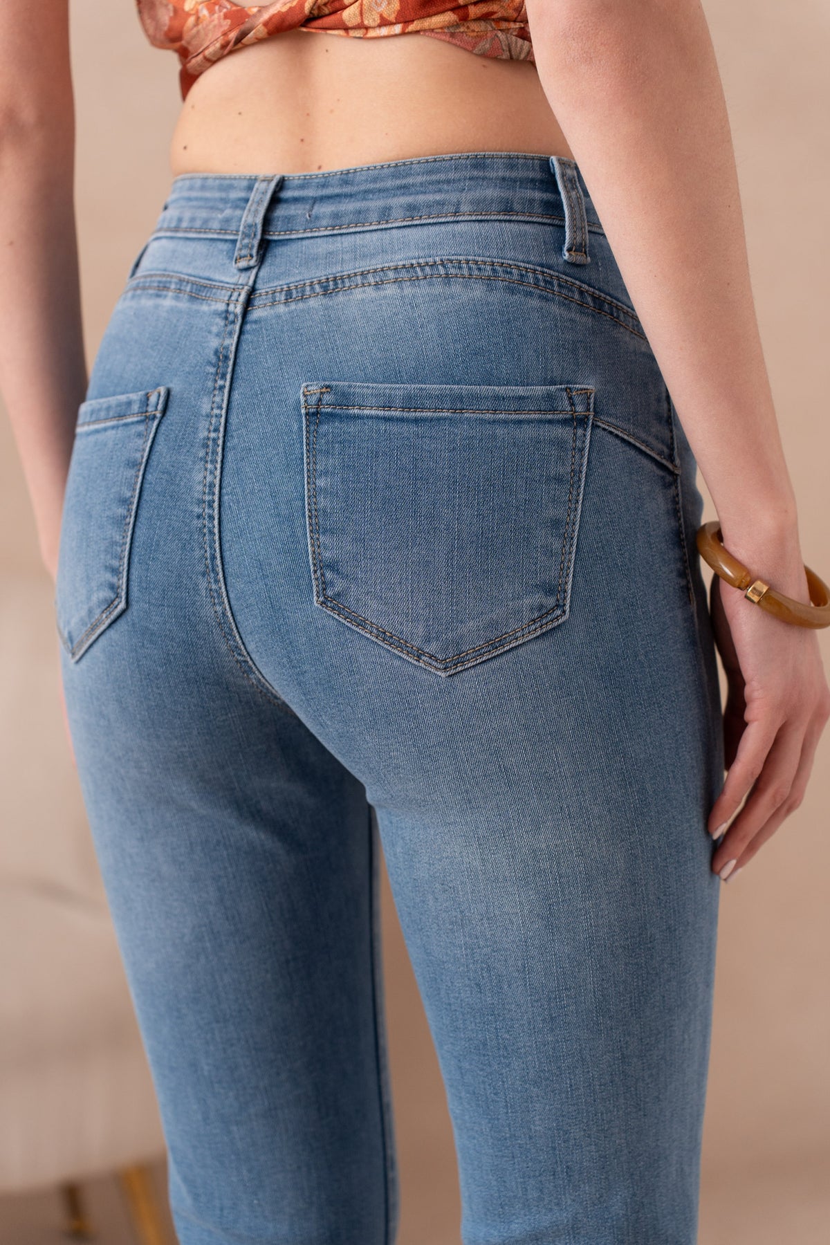 Jean coupe droite push up