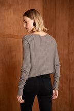 Pull léger avec boutons