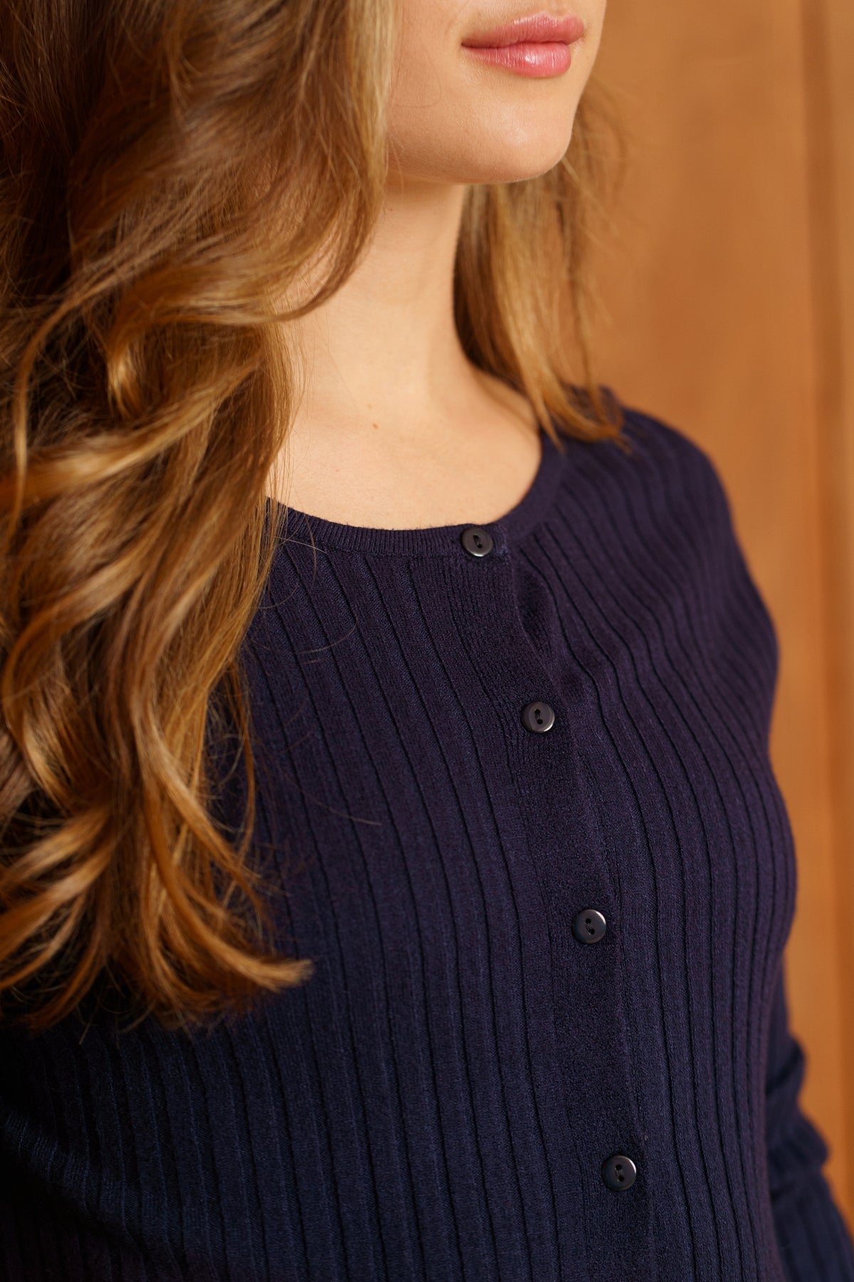 Pull léger avec boutons