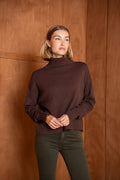 Pull col roulé