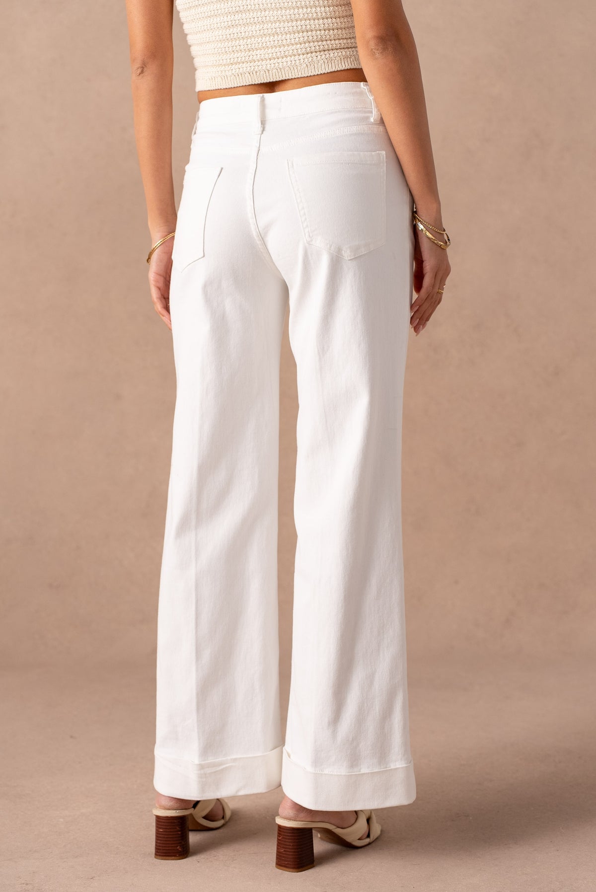 Jean wide leg retroussé avec pli milieu