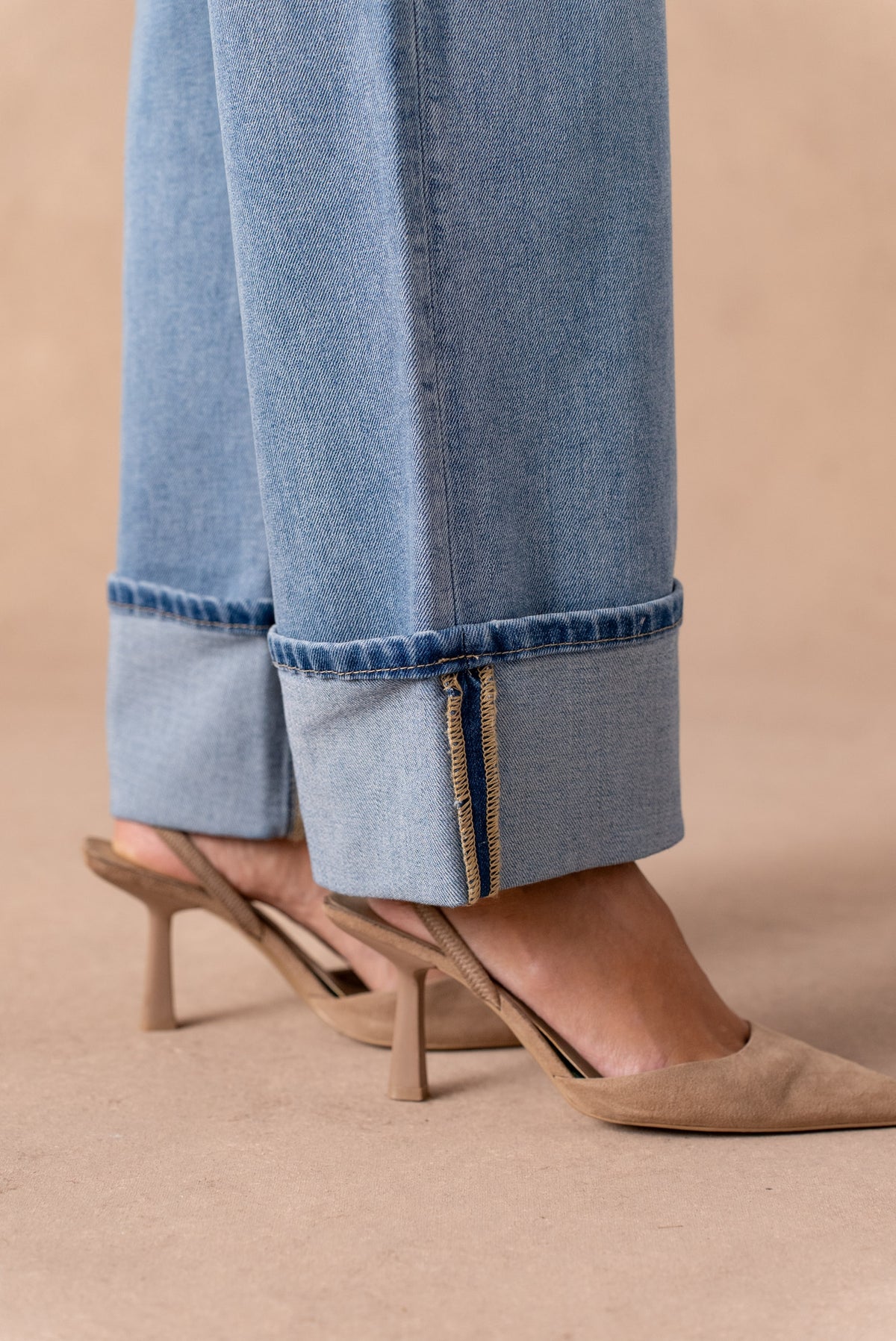 Jean wide leg retroussé