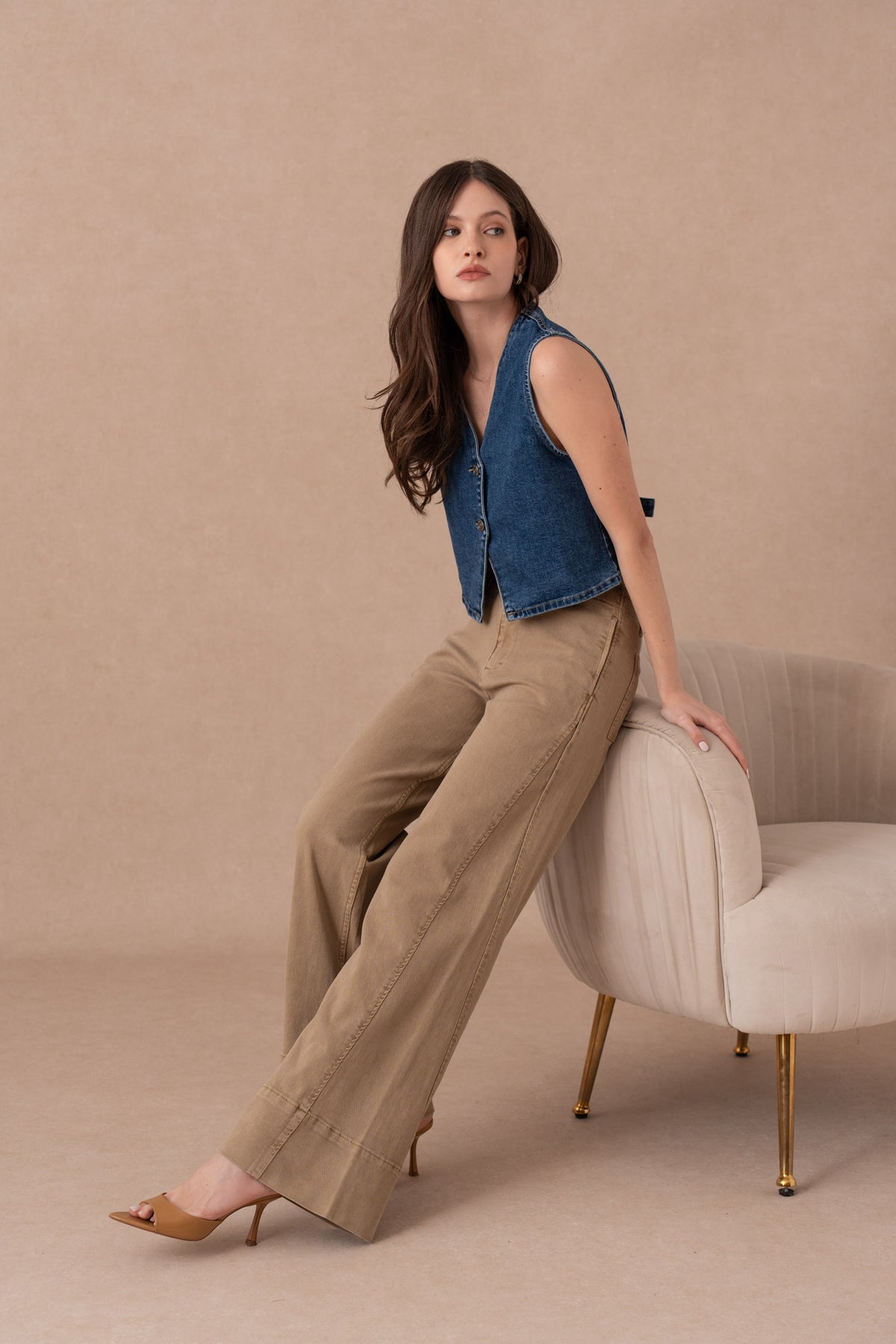 Jean large couleur avec couture sur le côté